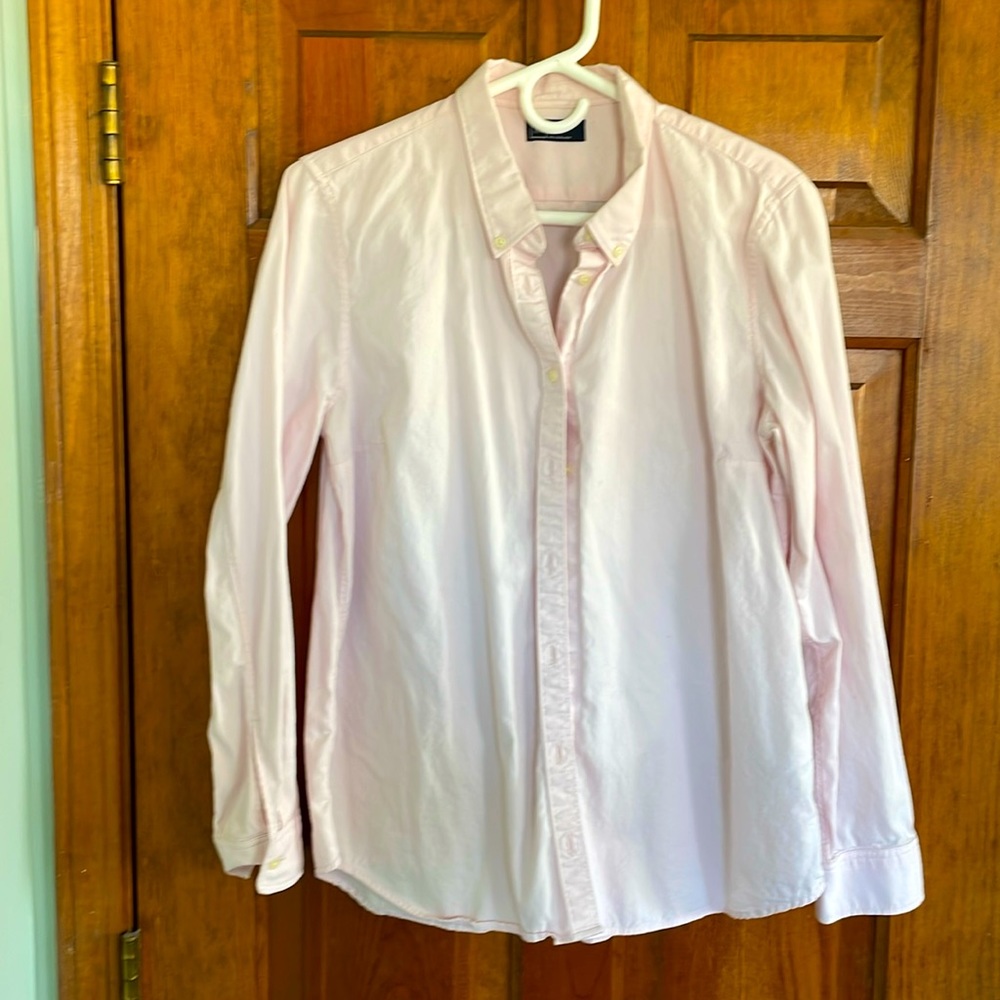 Gap button down shirt
